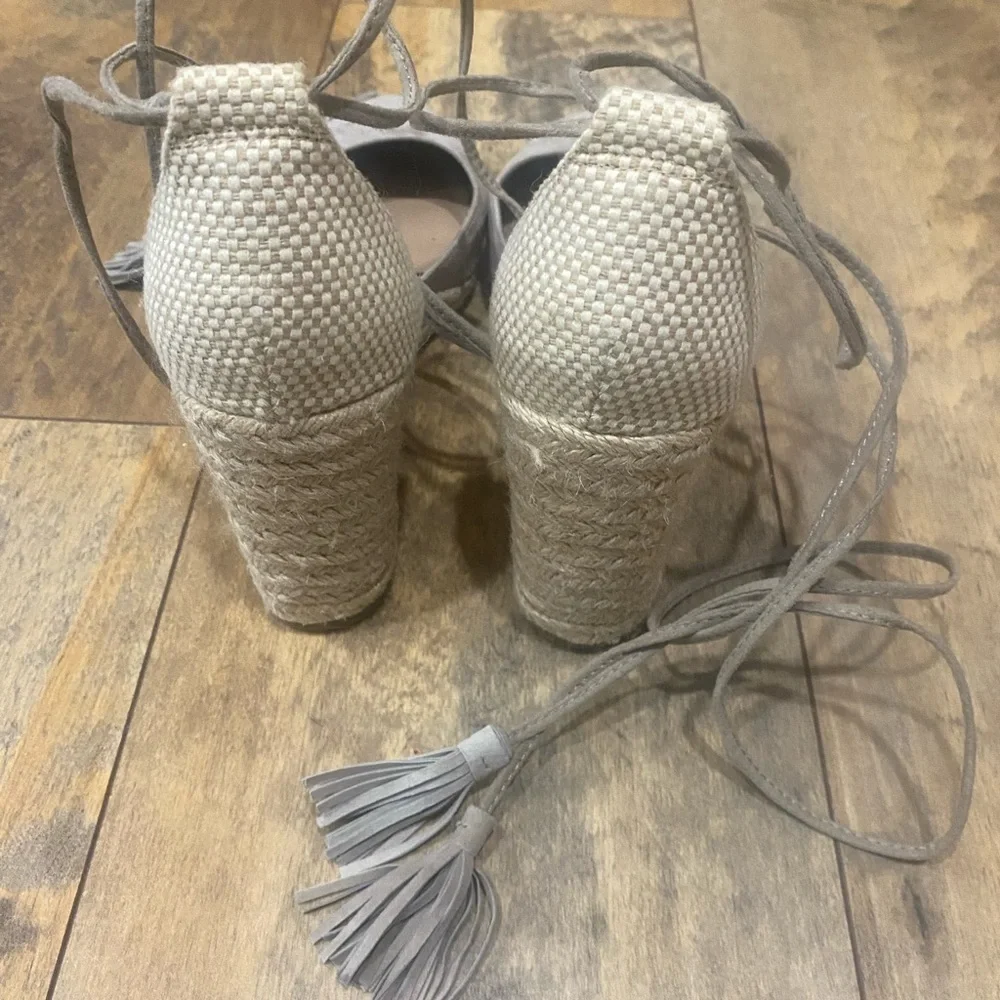 STEVE MADDEN Bestow Lace up wedges, Size 9.5M